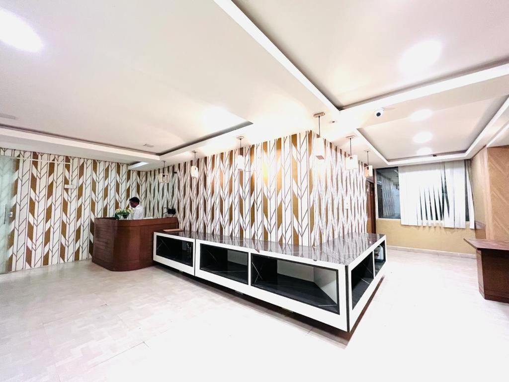 Hotel Rainbow International Shamshabad Haïdarabad Extérieur photo