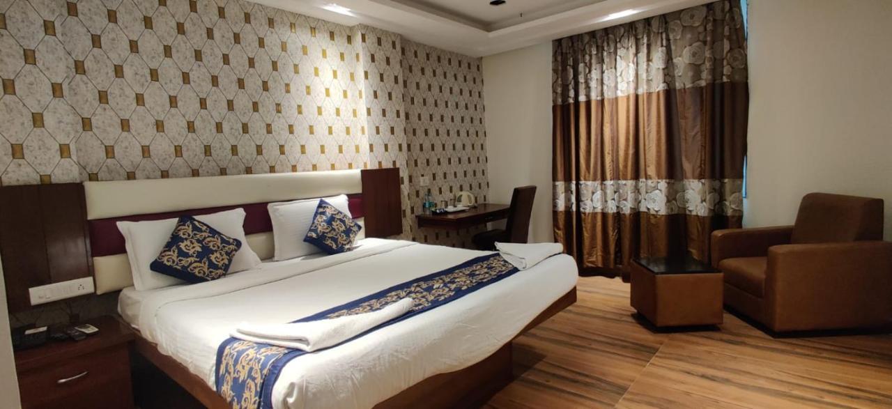 Hotel Rainbow International Shamshabad Haïdarabad Extérieur photo