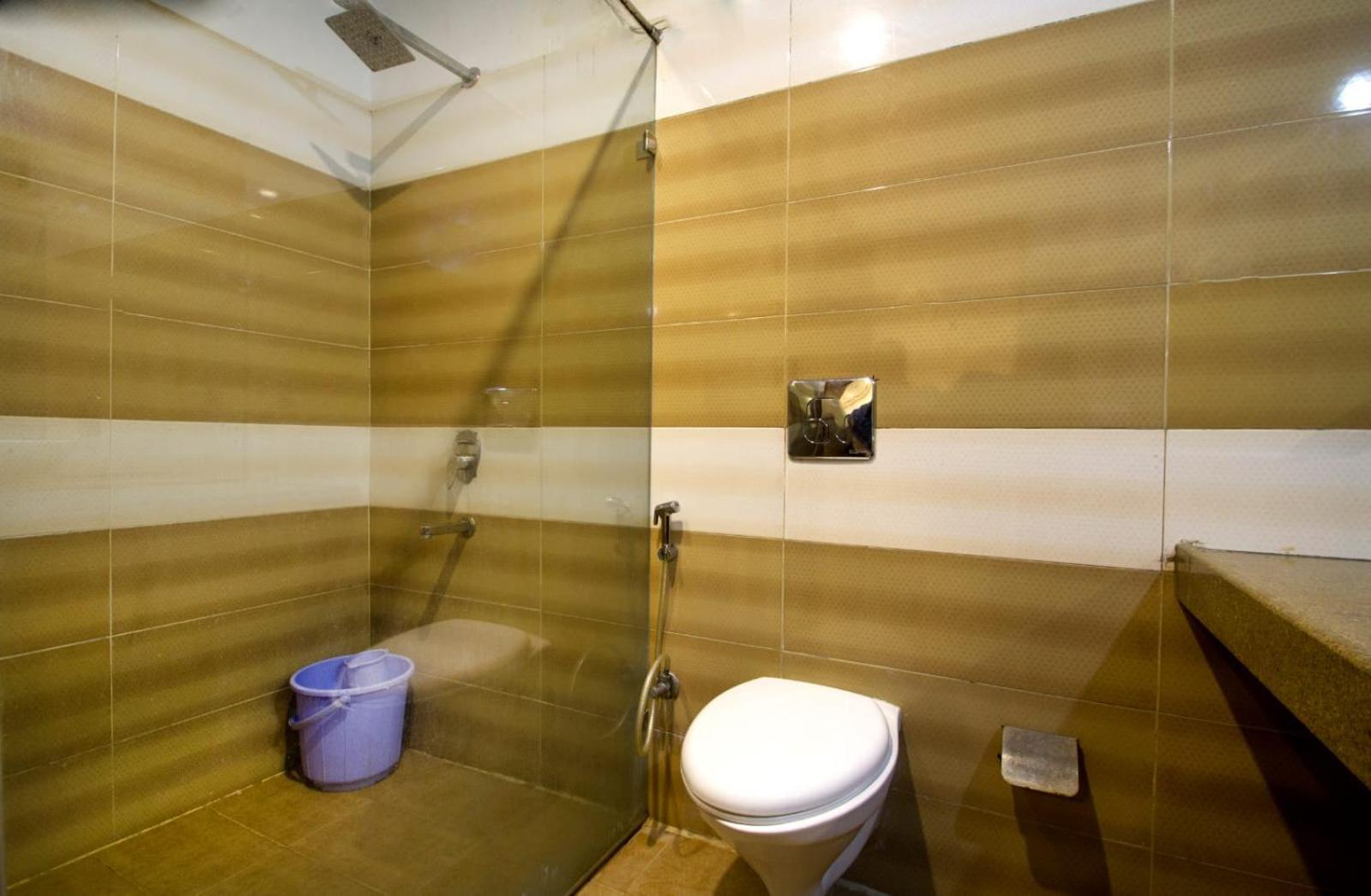 Hotel Rainbow International Shamshabad Haïdarabad Extérieur photo