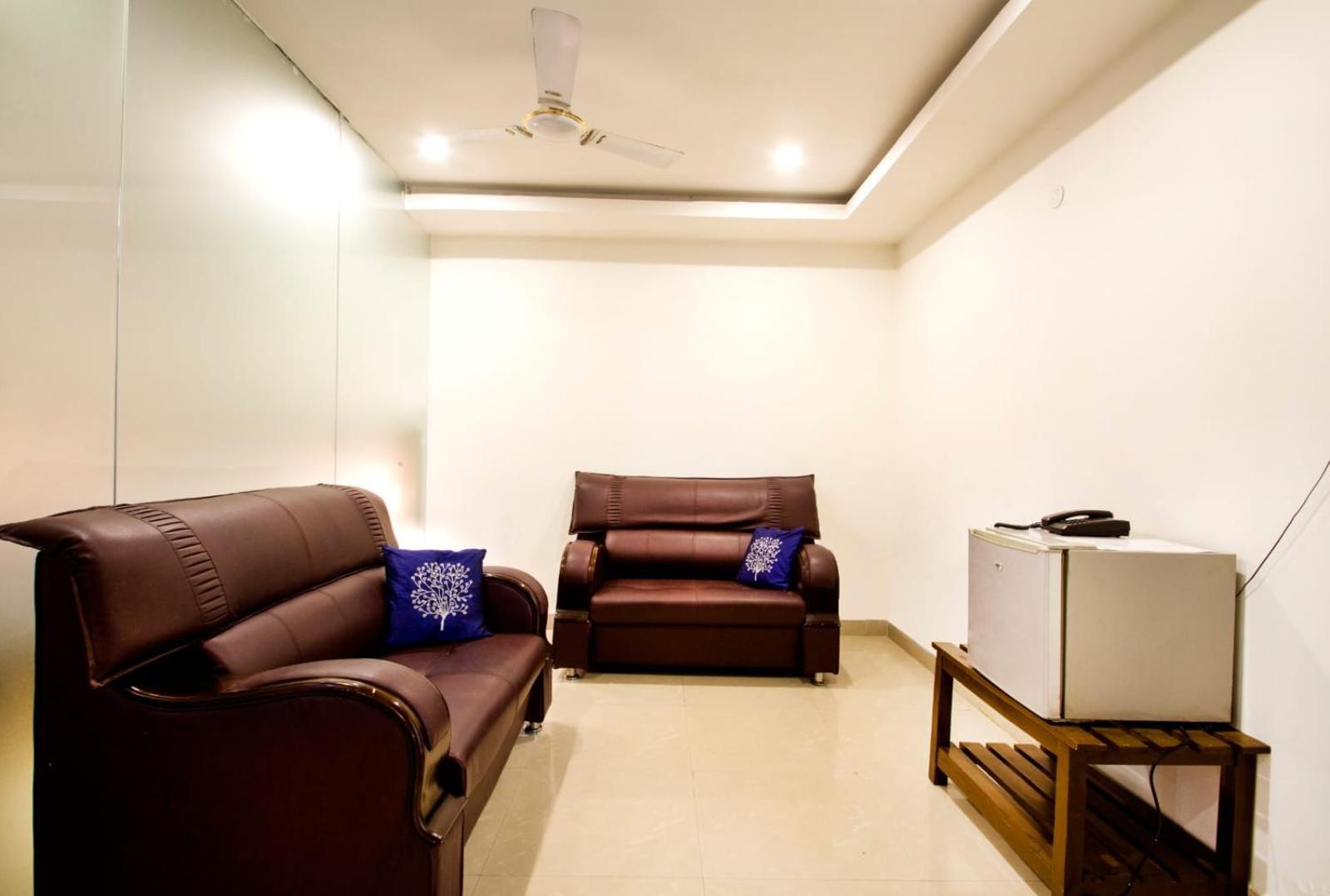 Hotel Rainbow International Shamshabad Haïdarabad Extérieur photo