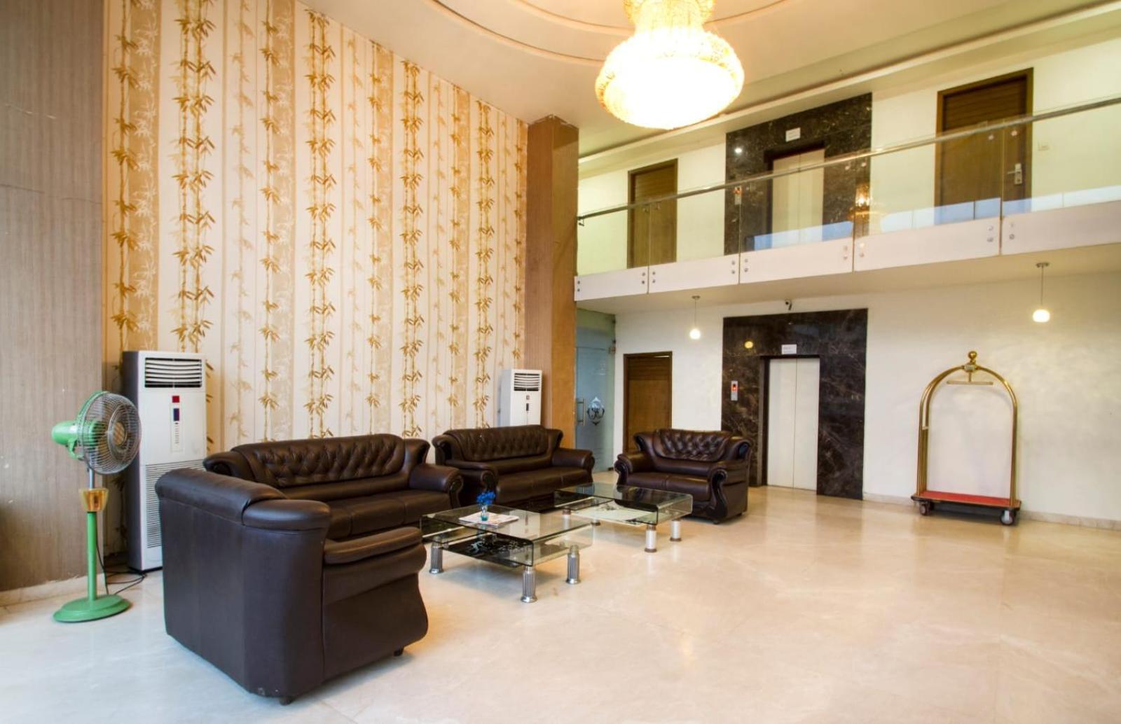 Hotel Rainbow International Shamshabad Haïdarabad Extérieur photo