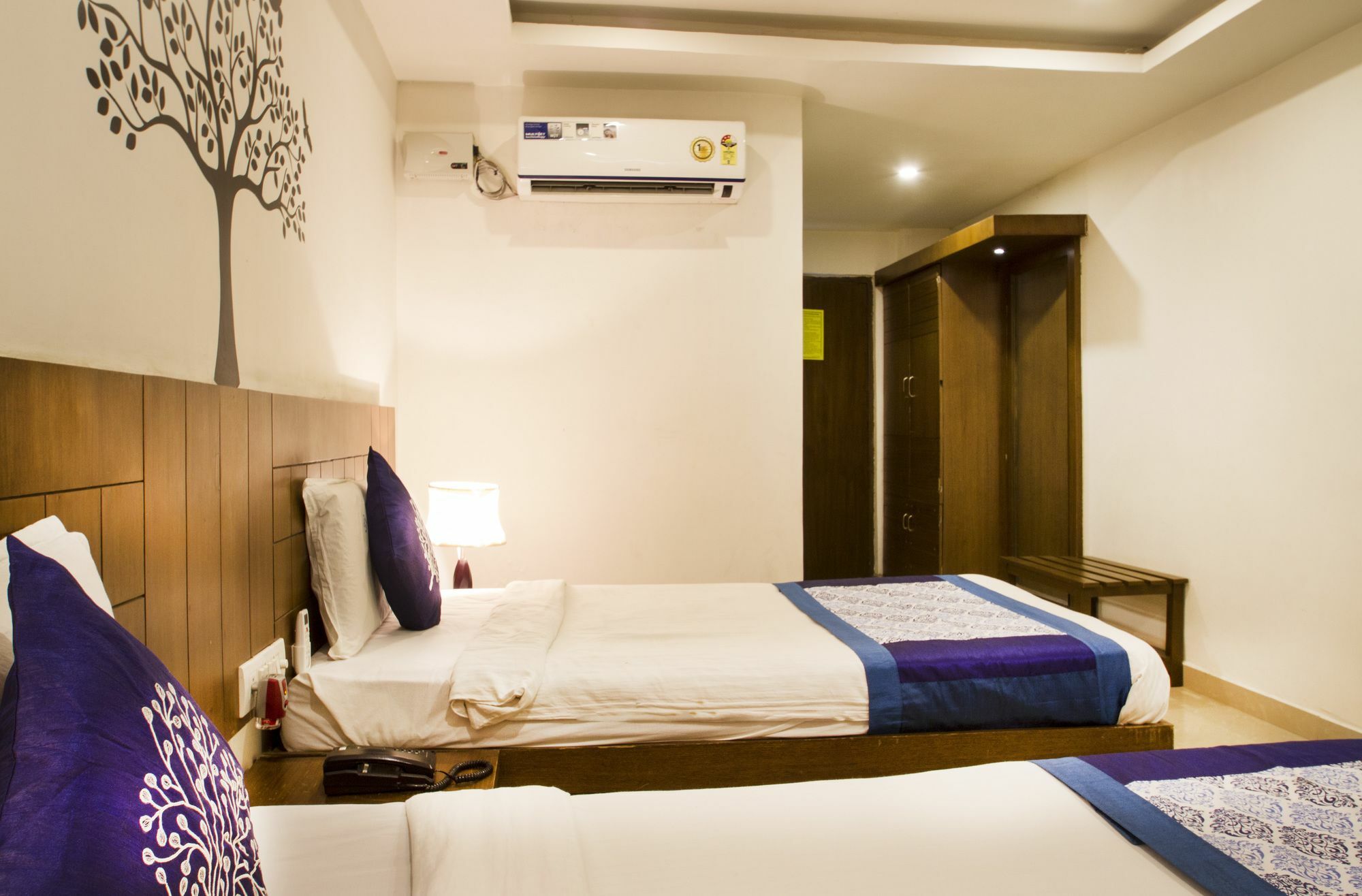 Hotel Rainbow International Shamshabad Haïdarabad Extérieur photo