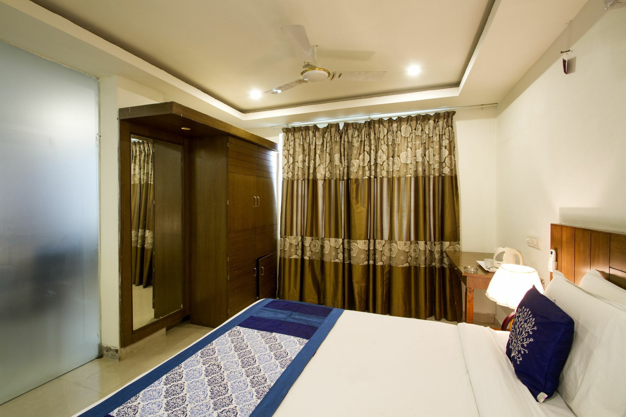 Hotel Rainbow International Shamshabad Haïdarabad Extérieur photo